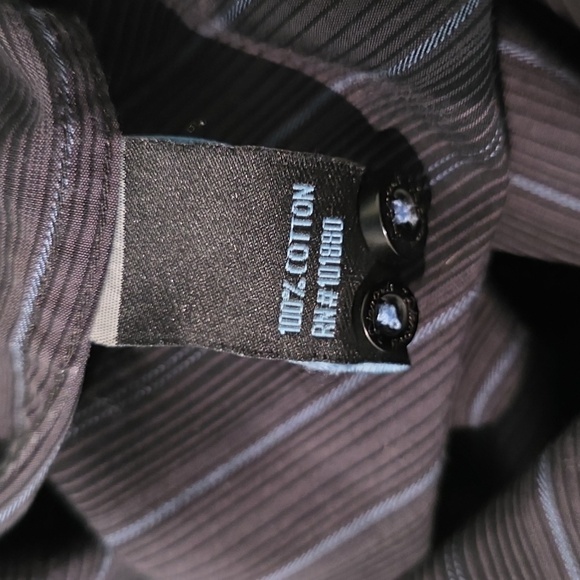 7 Diamonds Button Down Size Large - Picture 5 of 5